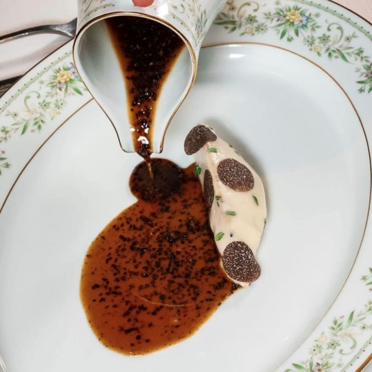 Fresh Black Winter Truffles